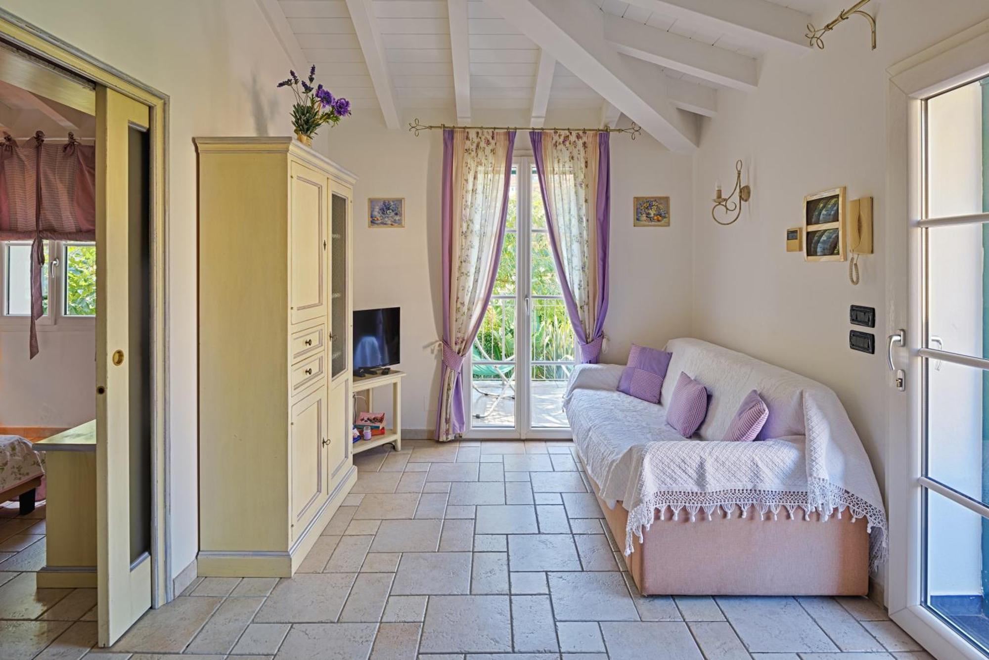 Casa Vacanze Nel Giardino Di Renzo Империя Экстерьер фото