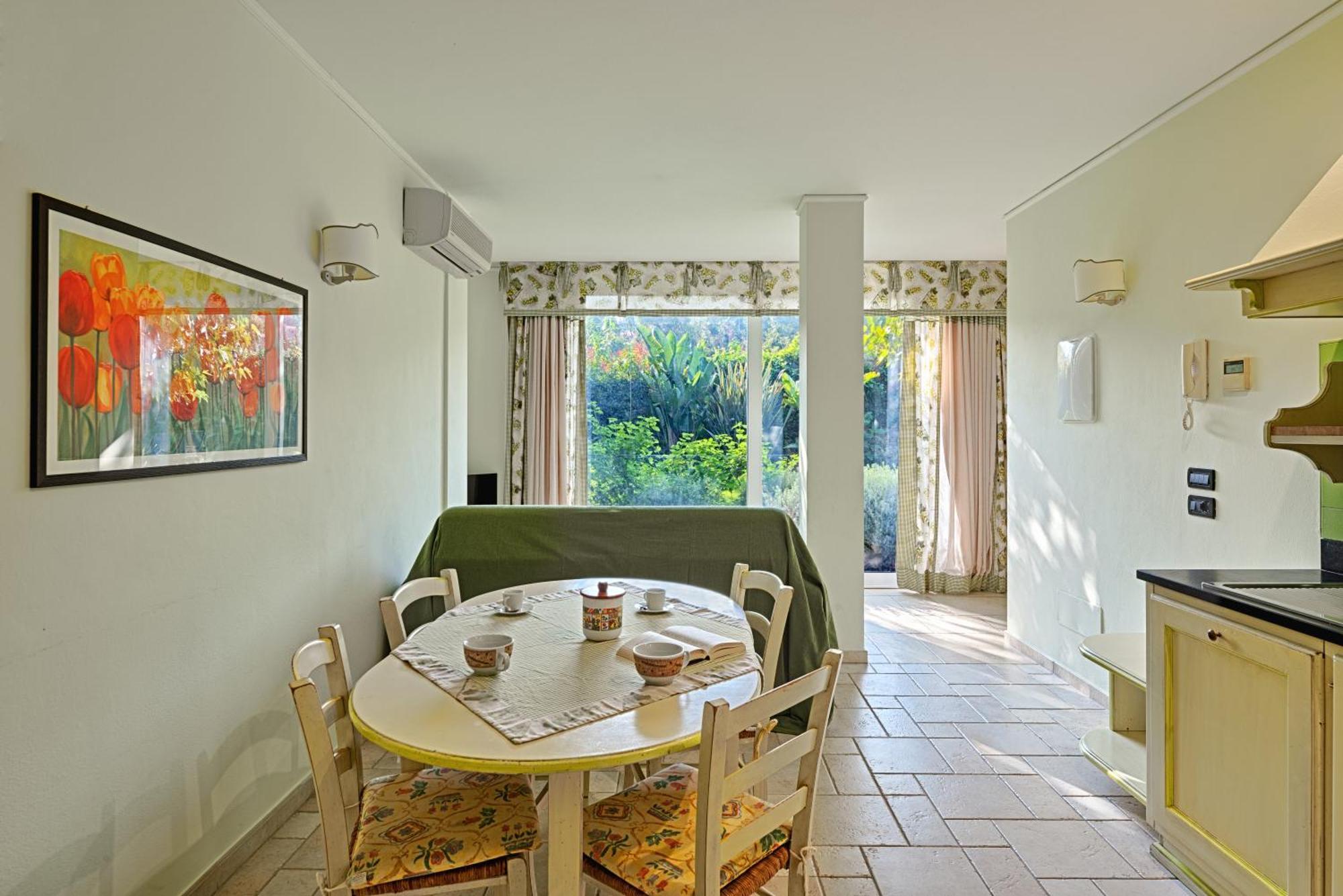 Casa Vacanze Nel Giardino Di Renzo Империя Экстерьер фото